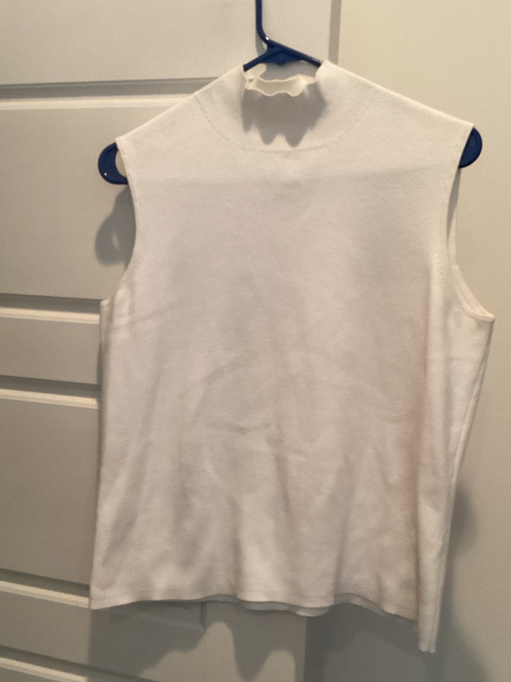 Talbots White Sleeveless Mock Neck Tank